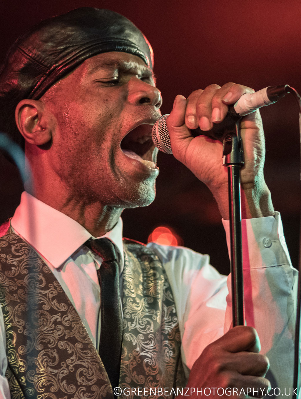Ska Singer Arthur 'Gaps' Hendrickson Singing in Plymouth with The Selecter UK Tour