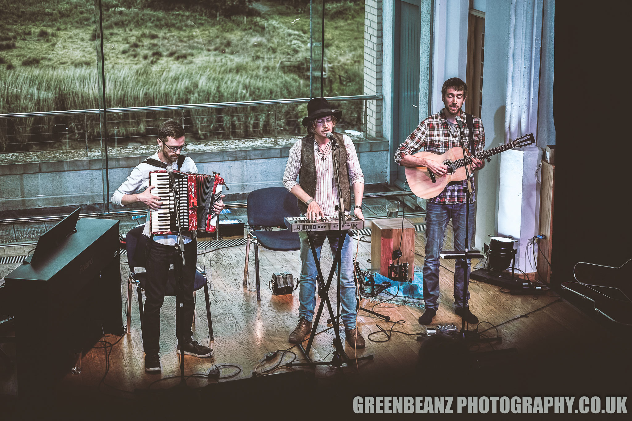 If serving alcohol in a former Methodist Chapel was not heretical enough here is a folk band with a synthesiser (: